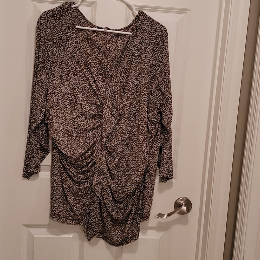 Leopard print ruffle front top
